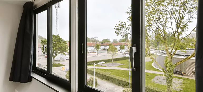 Aluminum End Vent Slider Windows in Pembroke Pines, FL