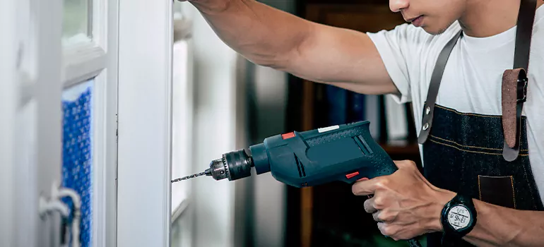Residential Exterior Window Finishing in Pembroke Pines, FL
